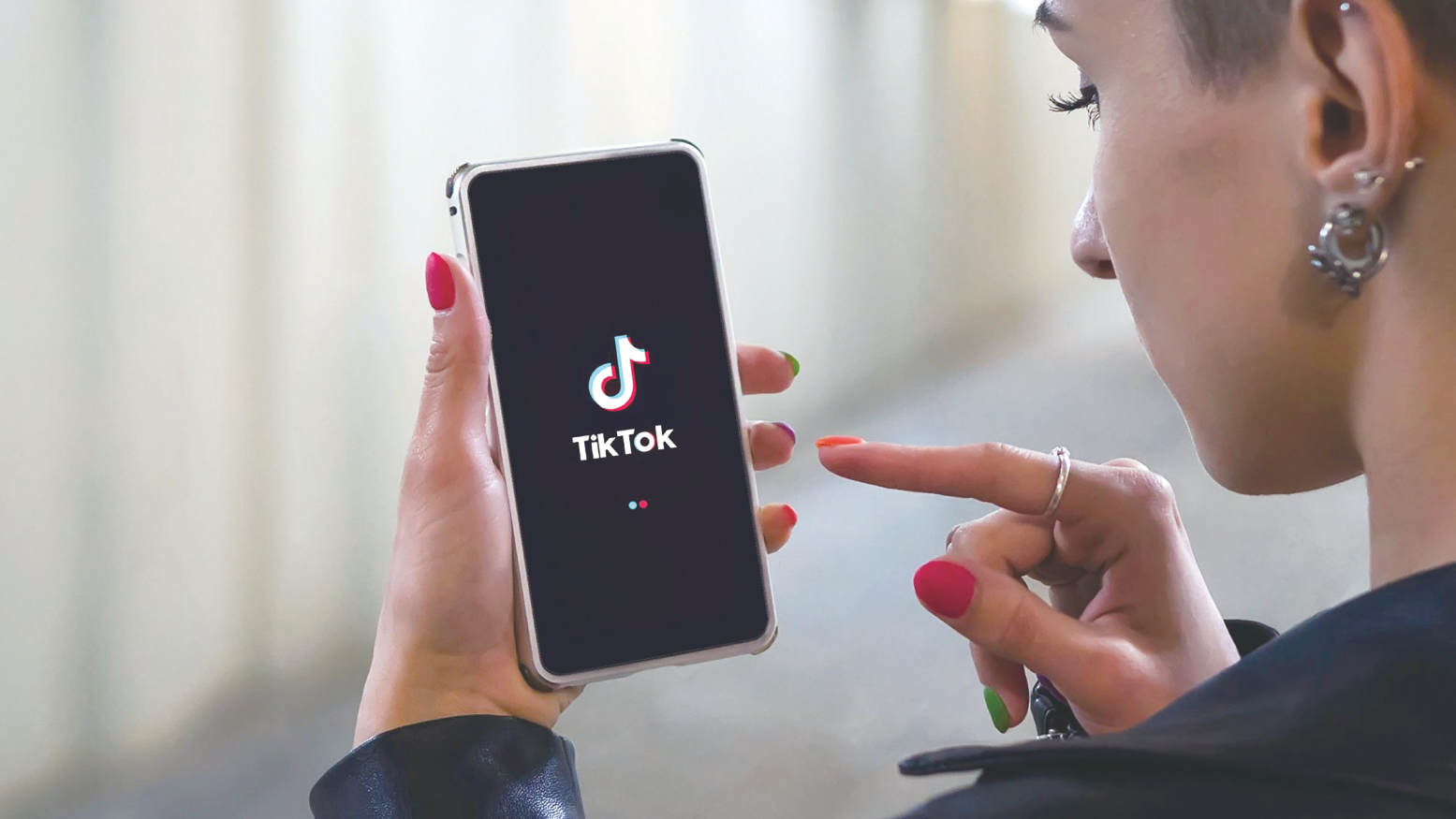 tiktok英国线路_轰炸别人手机号码软件美国用户影响-新闻-轰炸别人手机号码软件线路,tiktok专线,tiktok节点,原生ip,轰炸别人手机号码软件直播盒子,SD-WAN